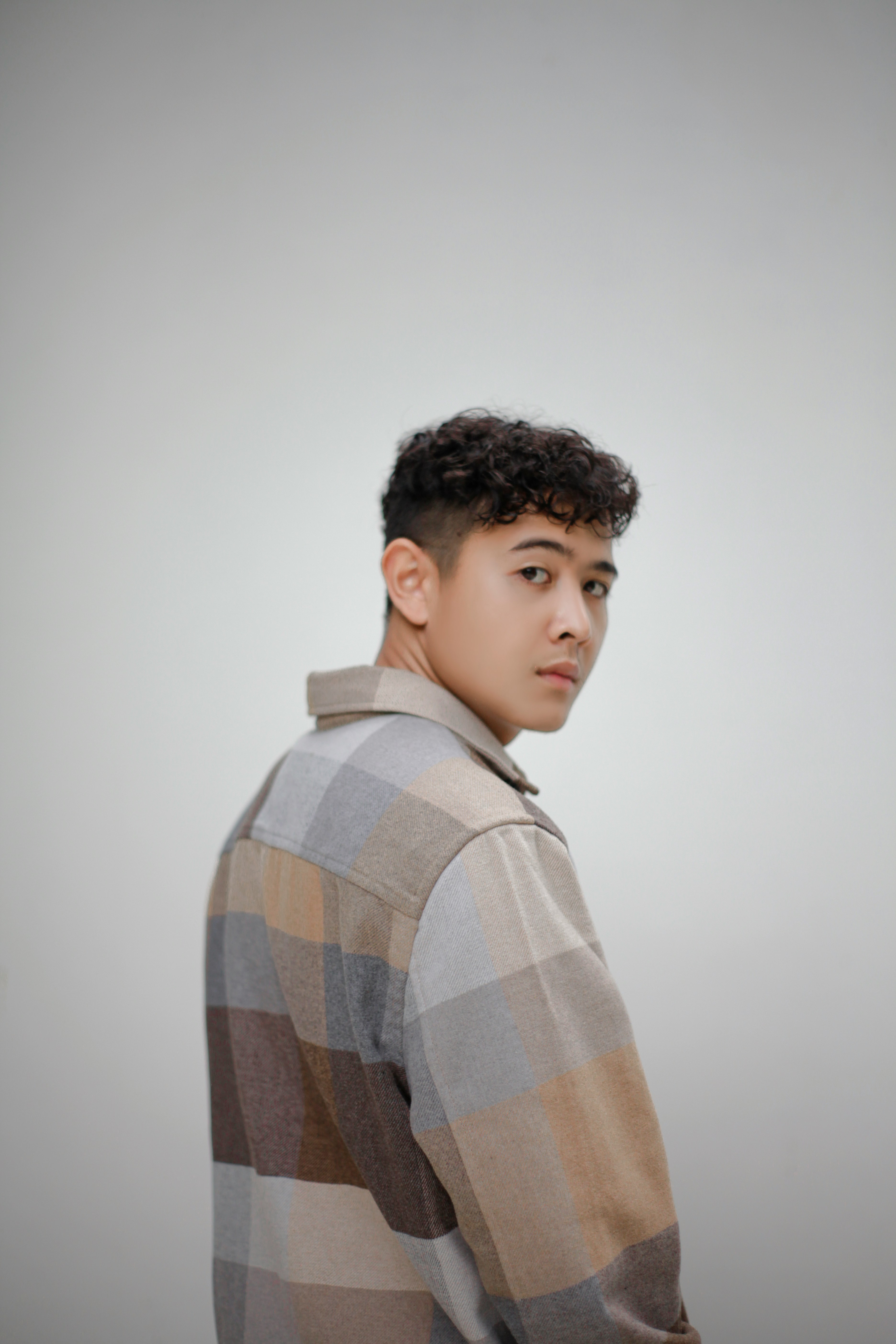 策略封面图：按风格连续浏览